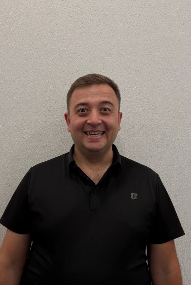 Бунед Зоиров